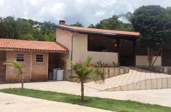 Chácara no bairro Iara em Atibaia-SP.