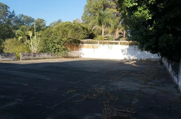 Chácara completa com casa, piscina, churrasqueira, casa caseiro, campo, capela, salão de jogos, 18000 m² - Soares - Jarinu/SP - Foto 9