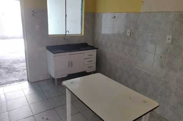 Casa com 2 dormitórios à venda, 200 m² por R$ 265.001.500,00 - Conjunto Habitacional São José - Campo Limpo Paulista/SP