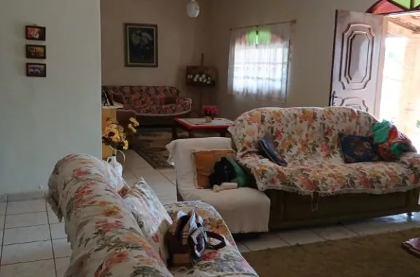 Chácara com 4 dormitórios sendo 2 suítes à venda, 6877 m² por R$ 1.600.000 - Estância Pauleto II - Jarinu/SP