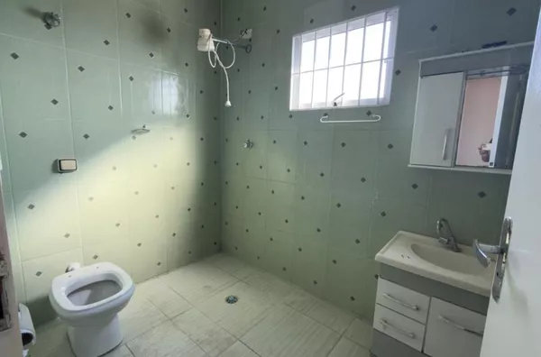 LOCAÇÃO - CASA NOVA COM 3 DORM (1 SUITE), SALA PARA VÁRIOS AMBIENTES - QUINTAL AMPLO - R$ 4.000/mês - Jardim Europa - Campo Limpo Paulista/SP - Foto 9