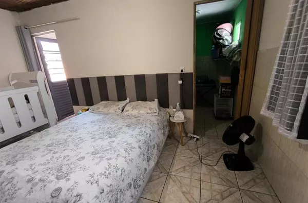Oportunidade - Casa à venda com 3 dormitórios sendo 1 suíte, 126 m² por R$ 190.000 - Conjunto Habitacional São José - Campo Limpo Paulista/SP