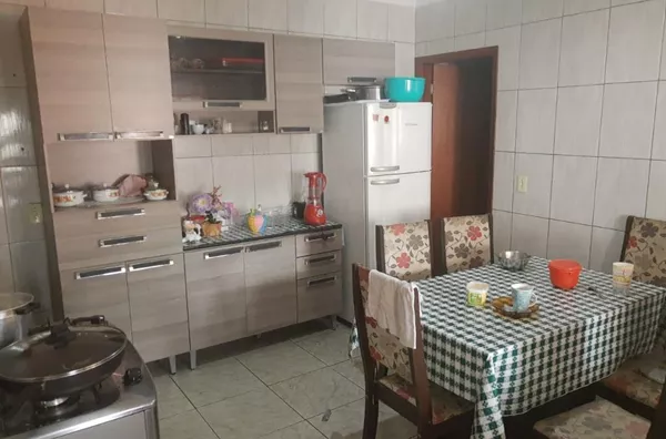 Casa com 2 dormitórios à venda, 120 m² por R$ 300.000,00 - Vila Constança (Botujuru) - Campo Limpo Paulista/SP