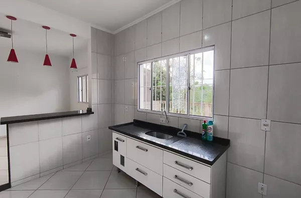 Casa com 3 dormitórios, Terreno 250m2, excelente espaço externo, por R$ 350.000 - Jardim Vista Alegre - Campo Limpo Paulista/SP