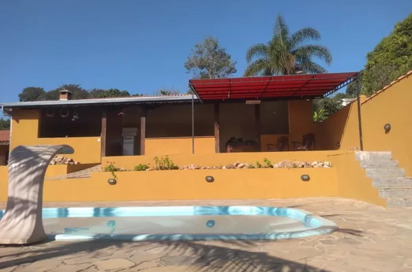 Chácara com 4 dormitórios à venda, 3900 m² por R$ 850.000,00 - Iara - Atibaia/SP