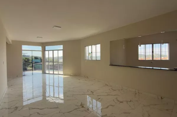 LOCAÇÃO - CASA NOVA COM 3 DORM (1 SUITE), SALA PARA VÁRIOS AMBIENTES - QUINTAL AMPLO - R$ 4.000/mês - Jardim Europa - Campo Limpo Paulista/SP - Foto 1