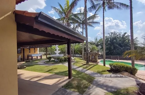 Chácara de auto padrão - Completa - 5 dormitórios sendo 2 suíte à venda, 1718 m² por R$ 1.200.000 - Loteamento Champs Privés - Campo Limpo Paulista/SP - Foto 4