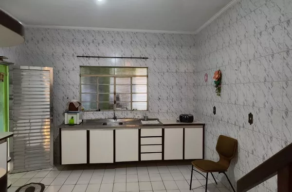 Casa com 4 dormitórios à venda, 262 m² por R$ 440.000 - Jardim Santo Antônio I - Campo Limpo Paulista/SP