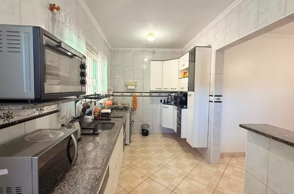 Casa com 2 dormitórios à venda, 216 m² por R$ 424.000,00 - Parque Internacional - Campo Limpo Paulista/SP