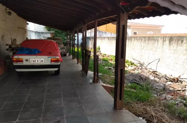 Terreno com 195 m² odo murado e fechado com portão de madeira e cobertura de proteção - Vila Thomazina - Campo Limpo Paulista/SP - Foto 3
