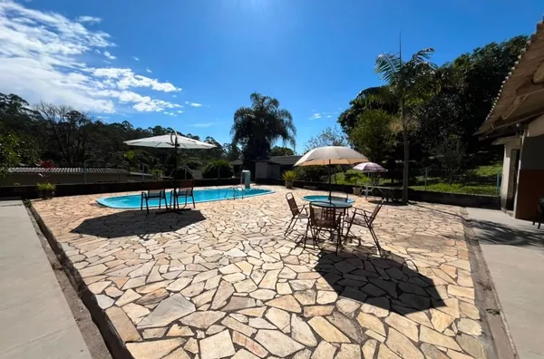 Excelente oportunidade, espaço e lazer, imóvel conta com 03 casas, chácaras à venda, 5006 m² por R$ 890.000 - Pau Arcado - Campo Limpo Paulista/SP - Foto 44