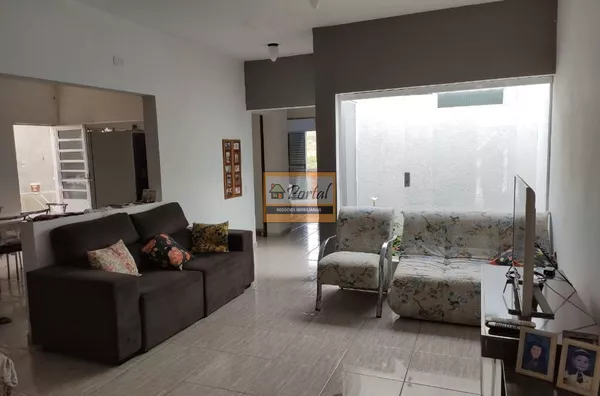 Casa com 2 dormitórios à venda, 260 m² por R$ 550.000,00 - Jardim Vera Regina - Campo Limpo Paulista/SP