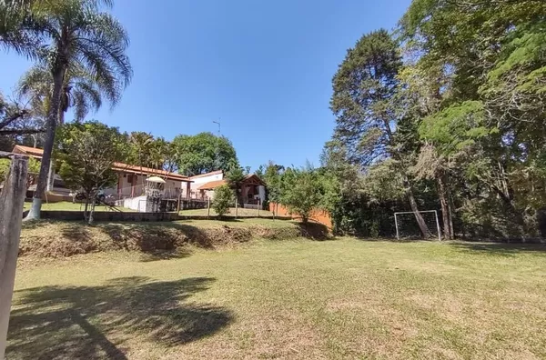 Chácara completa com casa, piscina, área para festas, playground, 2469 m² por R$ 720.000 - Iara - Atibaia/SP