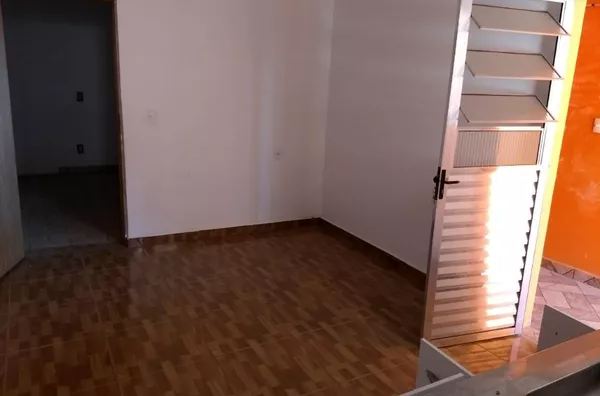 Casa no bairro Parque Residencial Califórnia em Campo Limpo Paulista-SP. - Foto 12