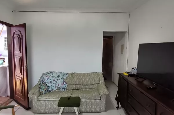 EXCELENTE OPORTUNIDADE PARA RENDA - 3 CASAS NO MESMO TERRENO - R$ 370 MIL - JD EUROPA - CAMPO LPO PTA - Foto 5