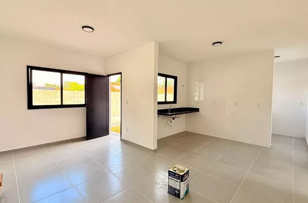 Condomínio fechado - Casa com 2 dormitórios à venda, 60 m² por R$ 400.000 - Recanto Silvania - Jarinu/SP
