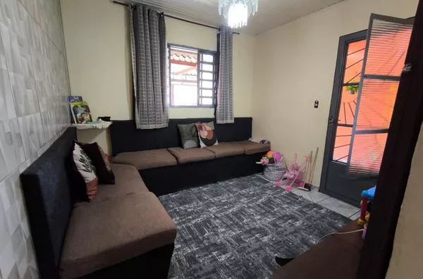 Oportunidade - Casa à venda com 3 dormitórios sendo 1 suíte, 126 m² por R$ 190.000 - Conjunto Habitacional São José - Campo Limpo Paulista/SP
