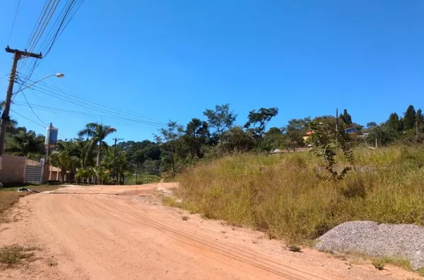 Terreno com 1.085 m² no bairro Saint James II em Campo Limpo Paulista-SP. - Foto 2