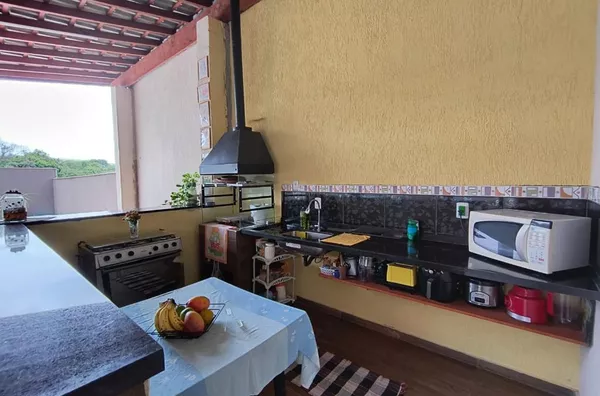 CASA EM CONDOMÍNIO FECHADO RESERVA BOM VIVER, COM 3 DORM (1 SUITE), PISCINA, JACUZZI, CHURRASQUEIRA. AT 600M2 - Foto 23