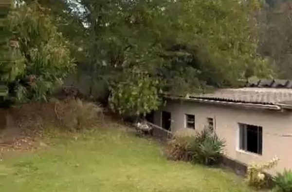 Excelente oportunidade, espaço e lazer, imóvel conta com 03 casas, chácaras à venda, 5006 m² por R$ 890.000 - Pau Arcado - Campo Limpo Paulista/SP - Foto 16