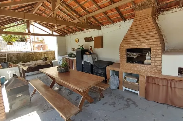 Chácara completa com casa, piscina, área para festas, playground, 2469 m² por R$ 720.000 - Iara - Atibaia/SP