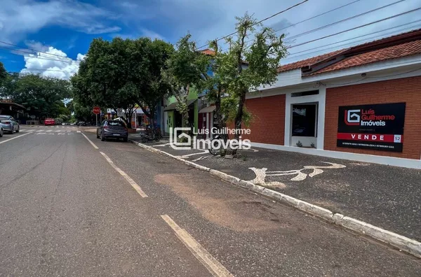 Salão comercial no centro de Bonito!!