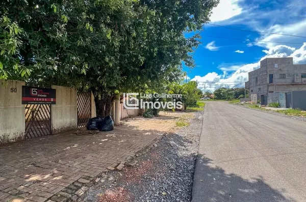 Casa próxima á nova entrada da cidade!