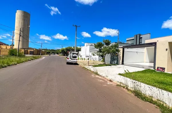 IMÓVEL EM ÓTIMA LOCALIZAÇÃO DISPONÍVEL PARA VENDA!