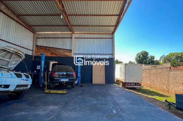 BARRAÇÃO DISPONÍVEL PARA VENDA!