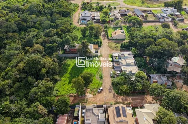 EXCELENTE OPORTUNIDADE PARA QUEM BUSCA UM IMÓVEL AMPLO!