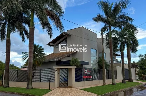 Sobrado Localizado no Bairro Nobre de Bonito!