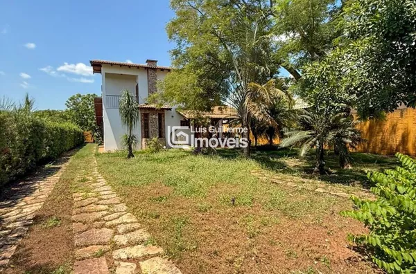 Amplo sobrado rústico!