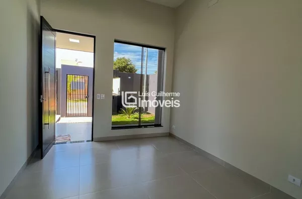 CASA RECÉM CONTRUÍDA DISPONÍVEL PARA VENDA!