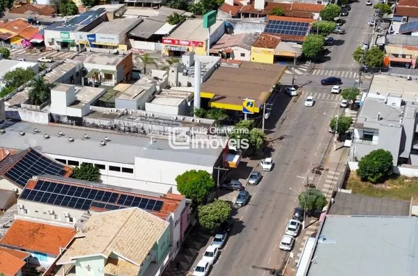 Prédio comercial NO CENTRO DE BONITO!