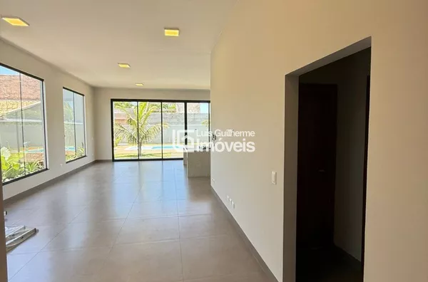 Casa linda com preço justo!