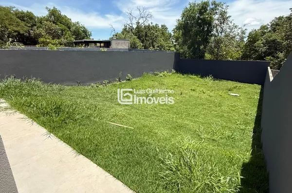 CASA AMPLA COM ACABAMENTO REFINADO!