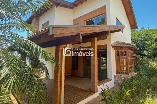 Amplo sobrado rústico!