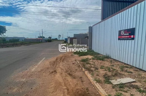 Barracão com uma estrutura de qualidade! 