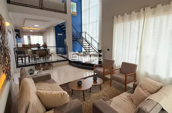 Sobrado Localizado no Bairro Nobre de Bonito!