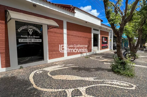 Salão comercial no centro de Bonito!!