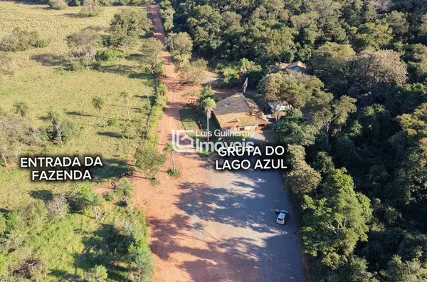 Apresentamos uma área com localização estratégica no principal polo de ecoturismo do Brasil.