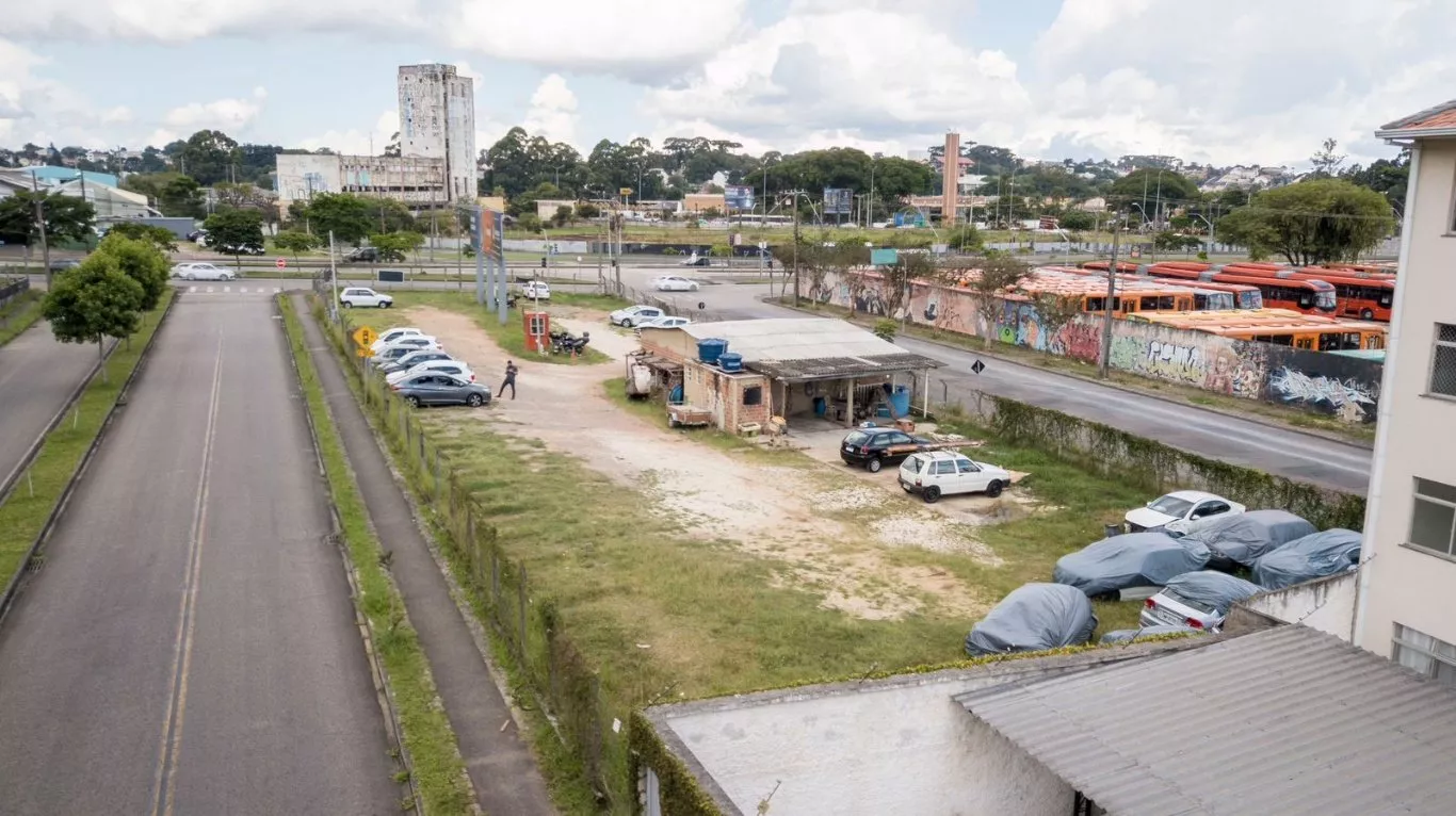 Terreno à venda, 1995m² - Foto 5