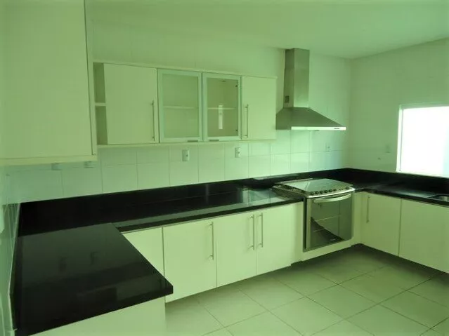 Casa de Condomínio à venda com 4 quartos, 20m² - Foto 8