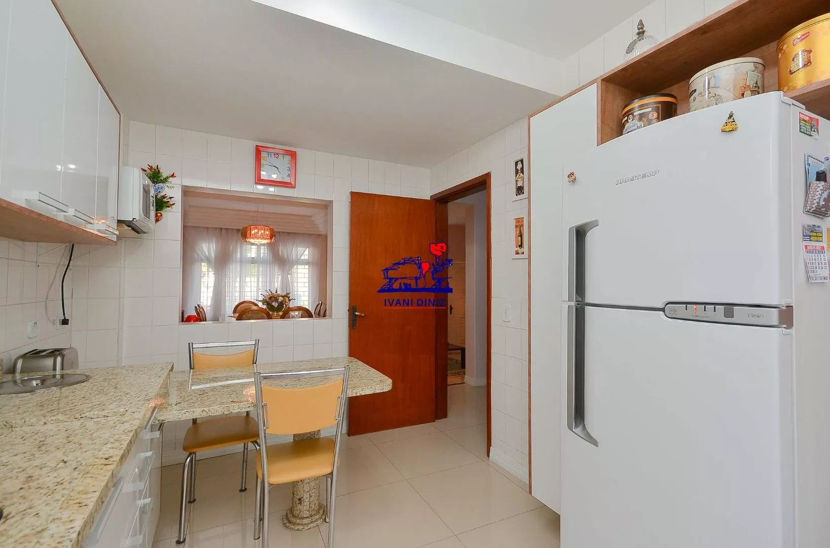 Casa à venda com 4 quartos, 191m² - Foto 12