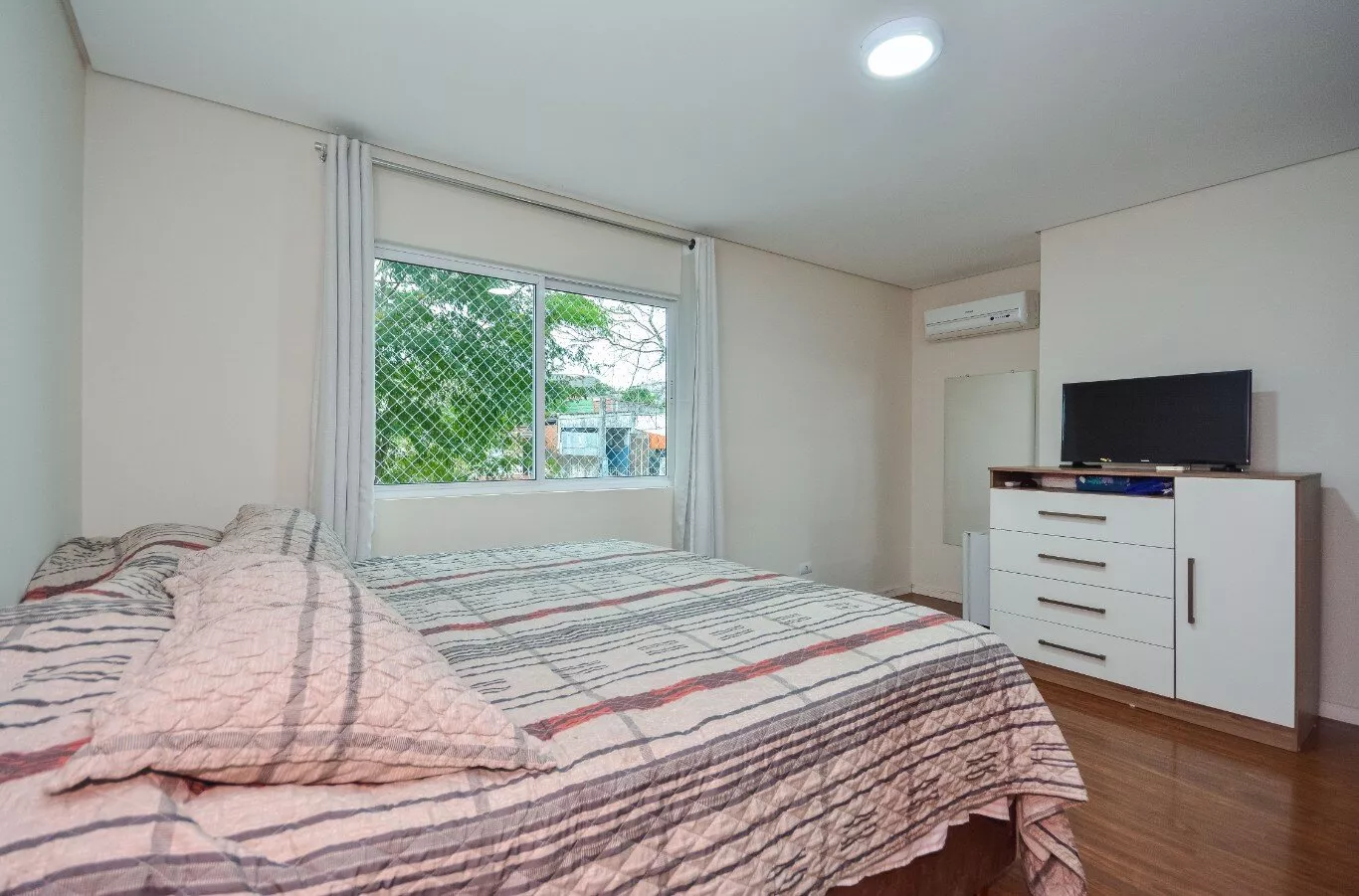 Casa à venda com 3 quartos, 161m² - Foto 15