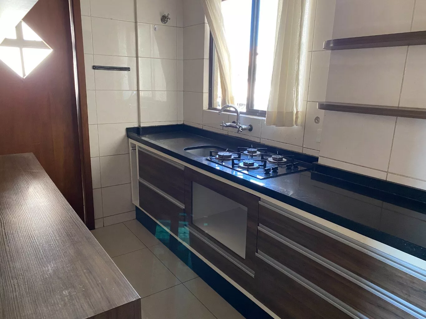 Apartamento à venda com 2 quartos, 67m² - Foto 14