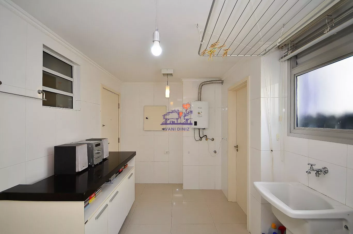 Apartamento à venda com 3 quartos, 130m² - Foto 19