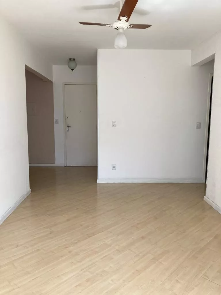 Apartamento à venda com 2 quartos, 78m² - Foto 9