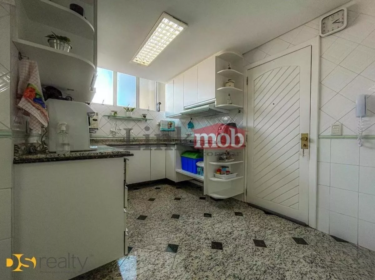 Apartamento à venda com 3 quartos, 155m² - Foto 29