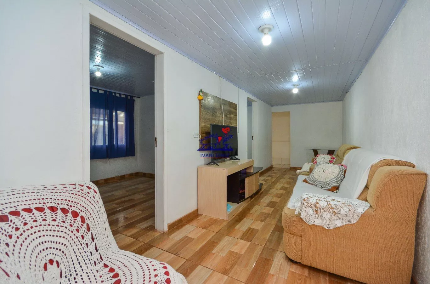 Casa à venda com 4 quartos, 157m² - Foto 8